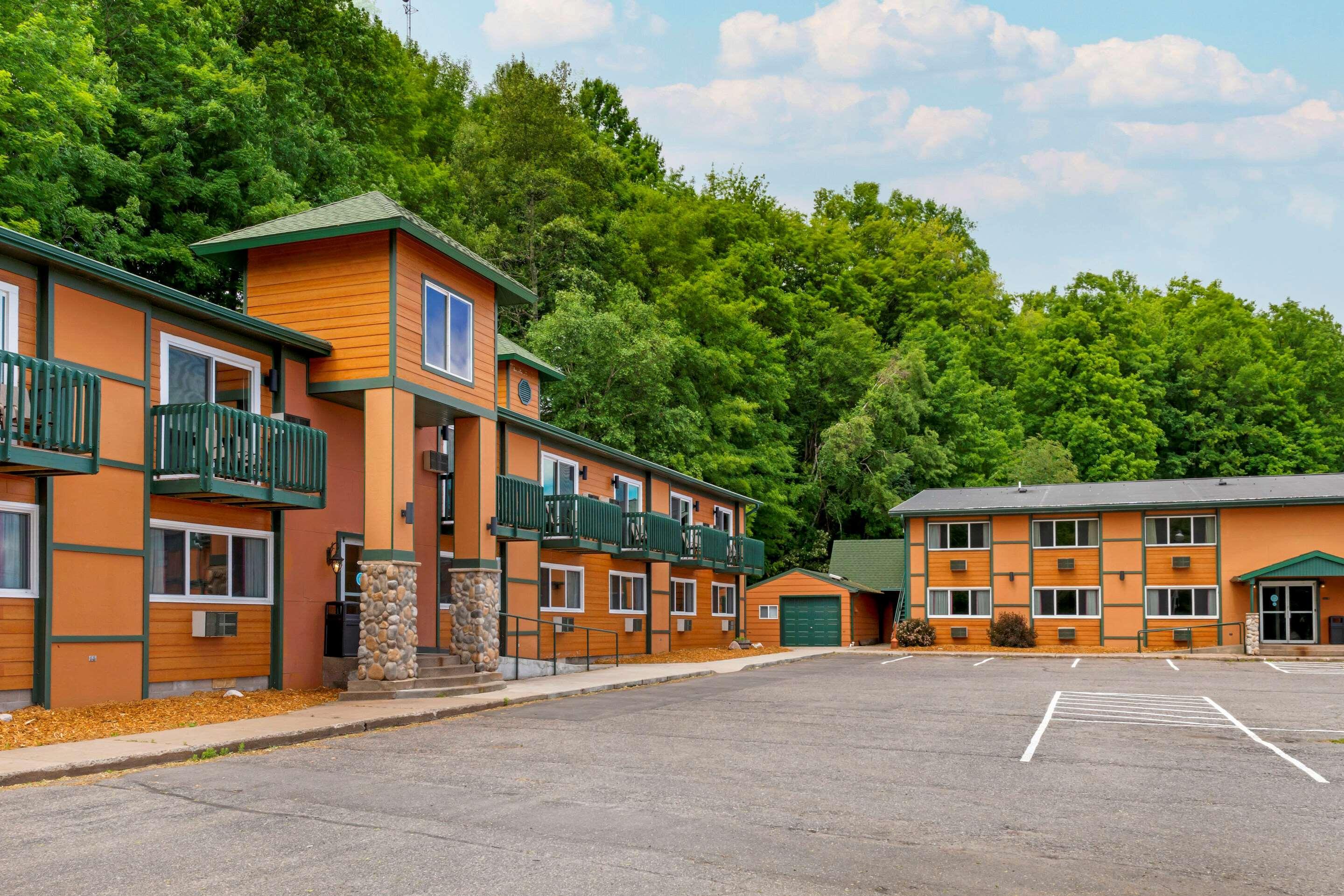 Econo Hospedaje Lakeside Marquette Exterior foto