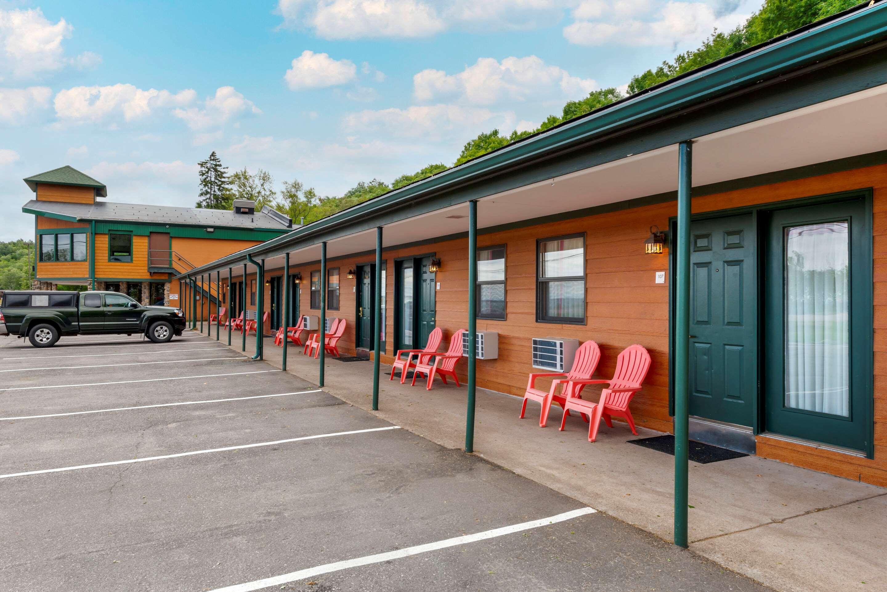 Econo Hospedaje Lakeside Marquette Exterior foto